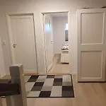 Flott Med Nydelig Utsikt I Et Stille Og Rolig Boligomrade