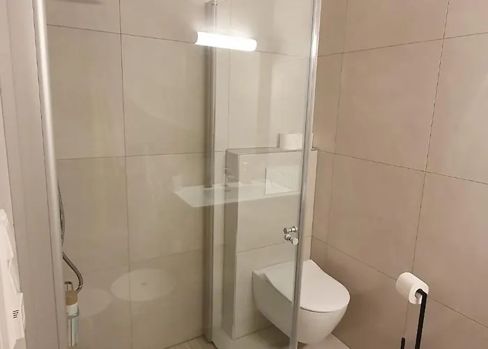 Flott Med Nydelig Utsikt I Et Stille Og Rolig Boligomrade Берген